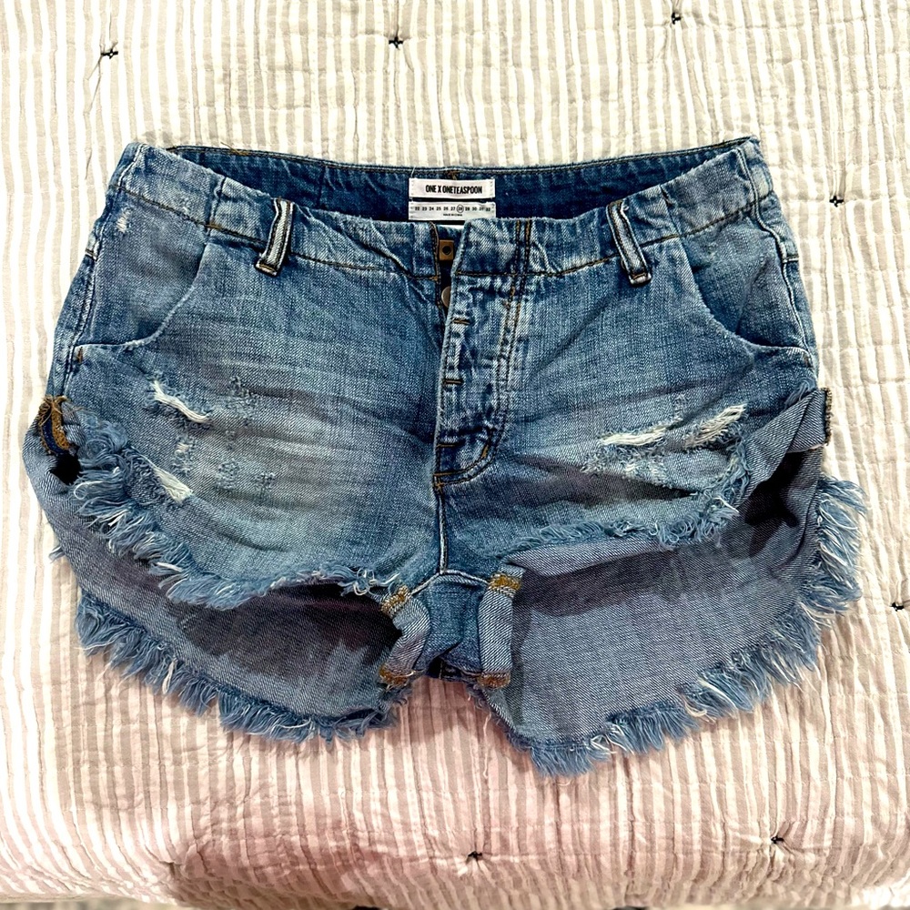 One Teaspoon Sailor shorts size 28